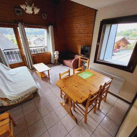 Superbe appartement au centre de Samoëns Extérieur photo