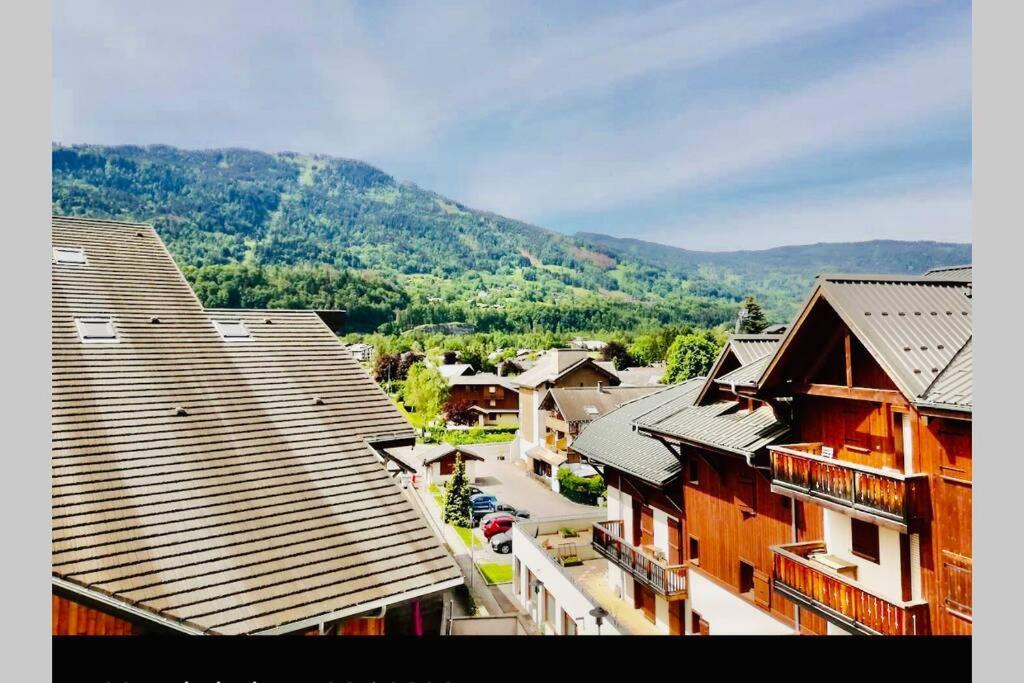 Superbe appartement au centre de Samoëns Extérieur photo